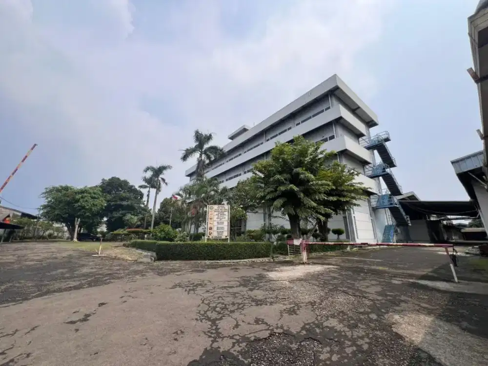 Ex pabrik ijin industri jatiuwung 3km dari tol bitung