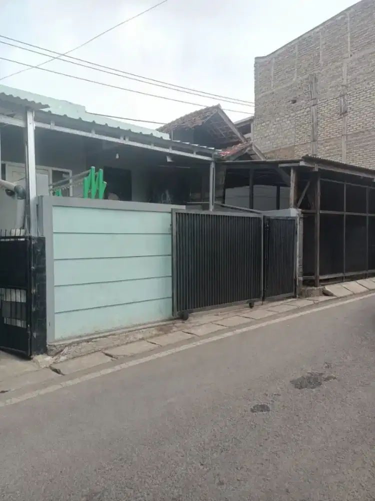 Jual rumah 300 JT an Murah jarang ada Cimahi utara
