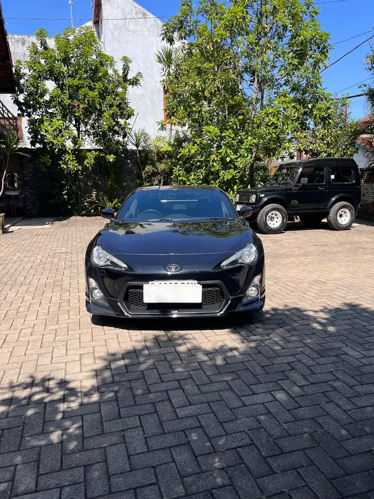 TOYOTA FT86 (super antik)