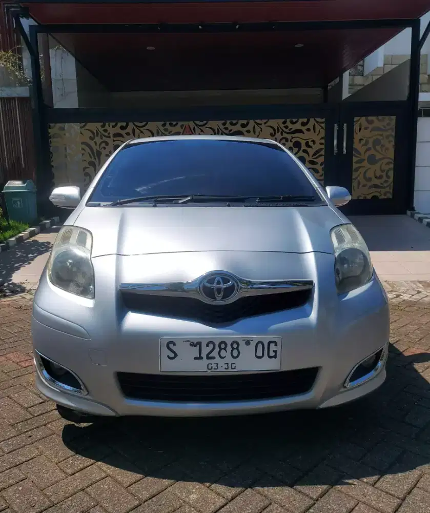 Yaris E MATIC 2010