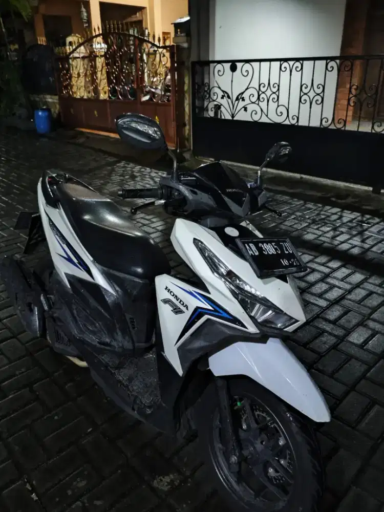 Vario 125 cbs Led Old 2016