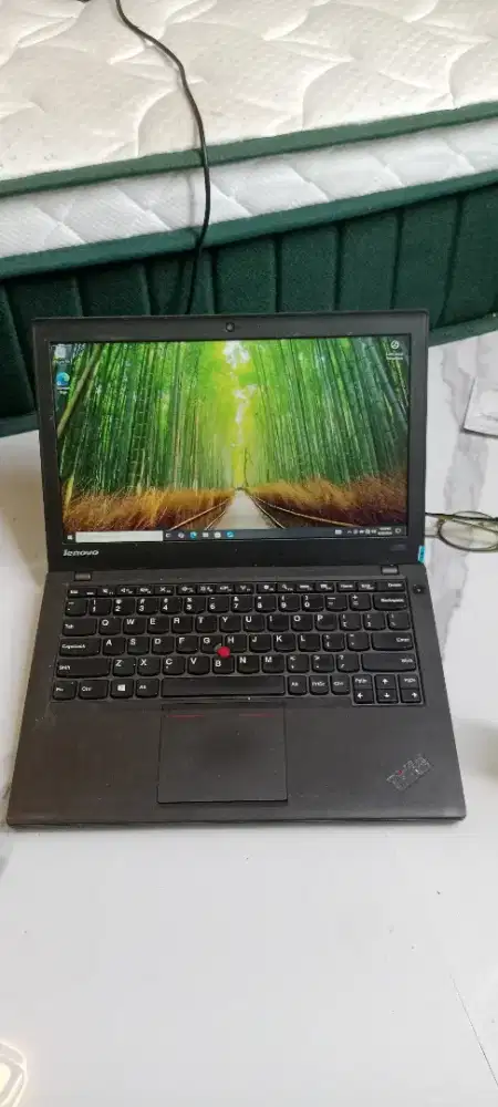 Lenovo thinkpad  x240