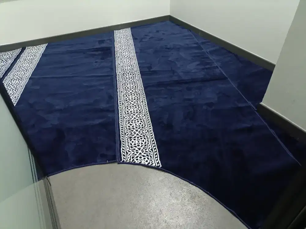 Jual karpet Masjid Tipe Maulana Navy Polos