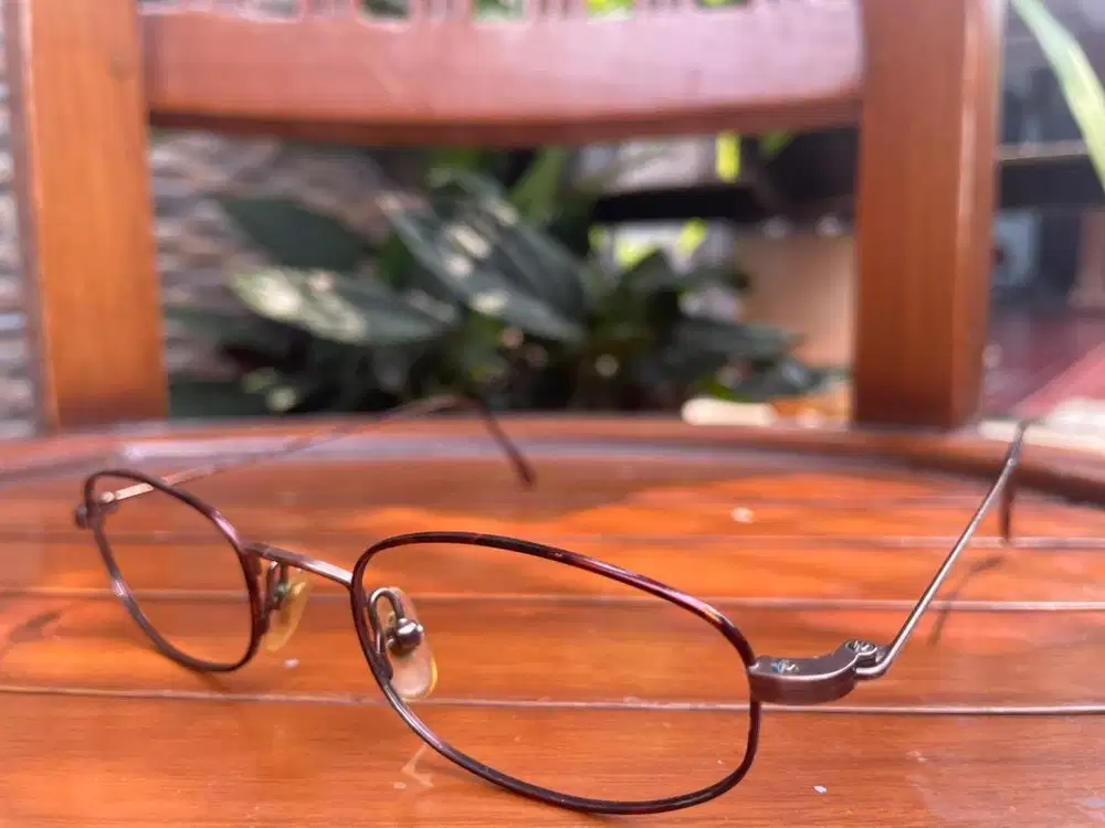 calvin klein frame