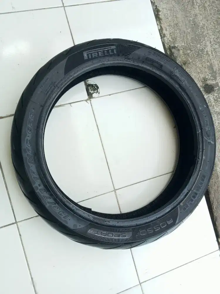 Ban belakang motor CBR,R15 dll 130/70/17