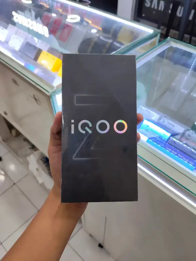 iQOO Z11 8/256 Baru