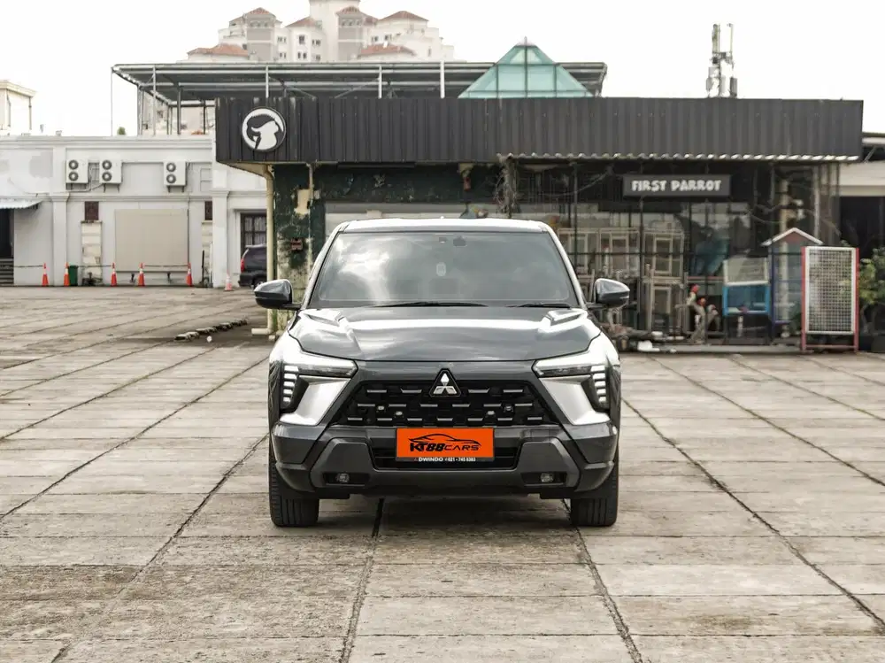 Mitsubishi XForce Ultimate 1.5 Matic 2024 Abu