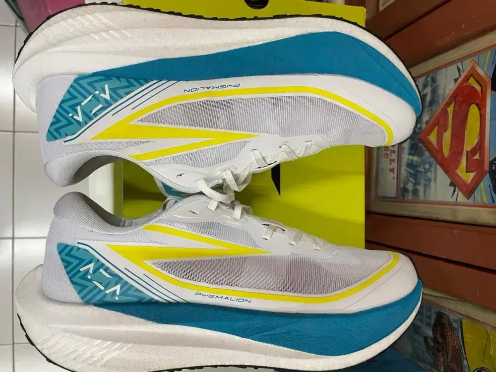 Sepatu Running Aza Run One Pygmalion