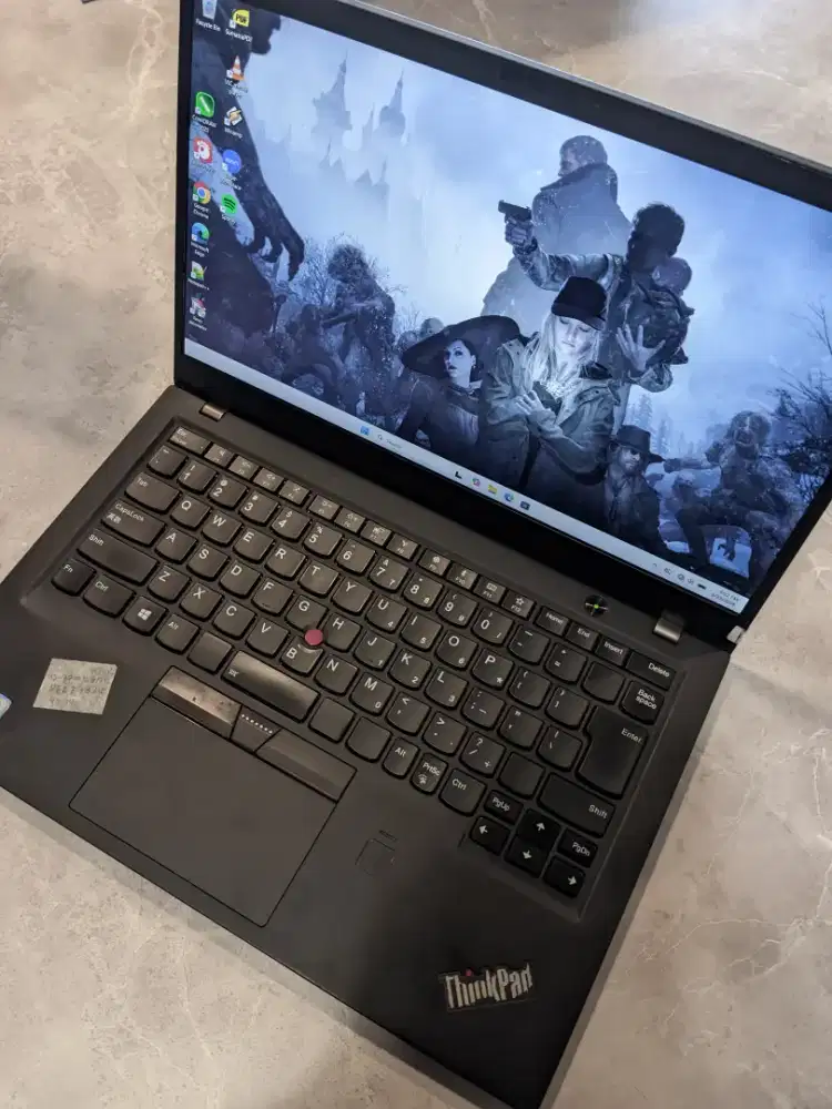 Unboxing si Hitam Pekat: Lenovo X1 Carbon Edition