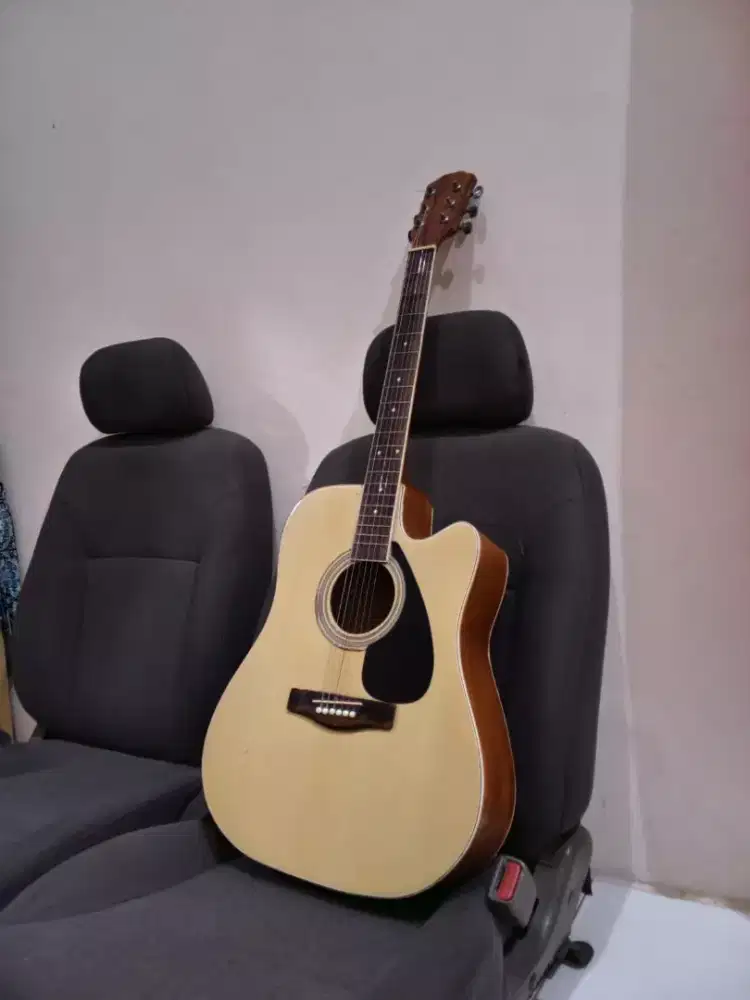 Gitar akustik no minus