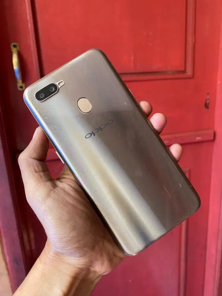 Oppo A7 4/64gb hp casan