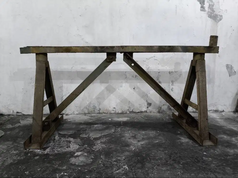 Dudukan / Andangan Untuk Muat Besi Beton / Pipa Besi Diatas Pickup