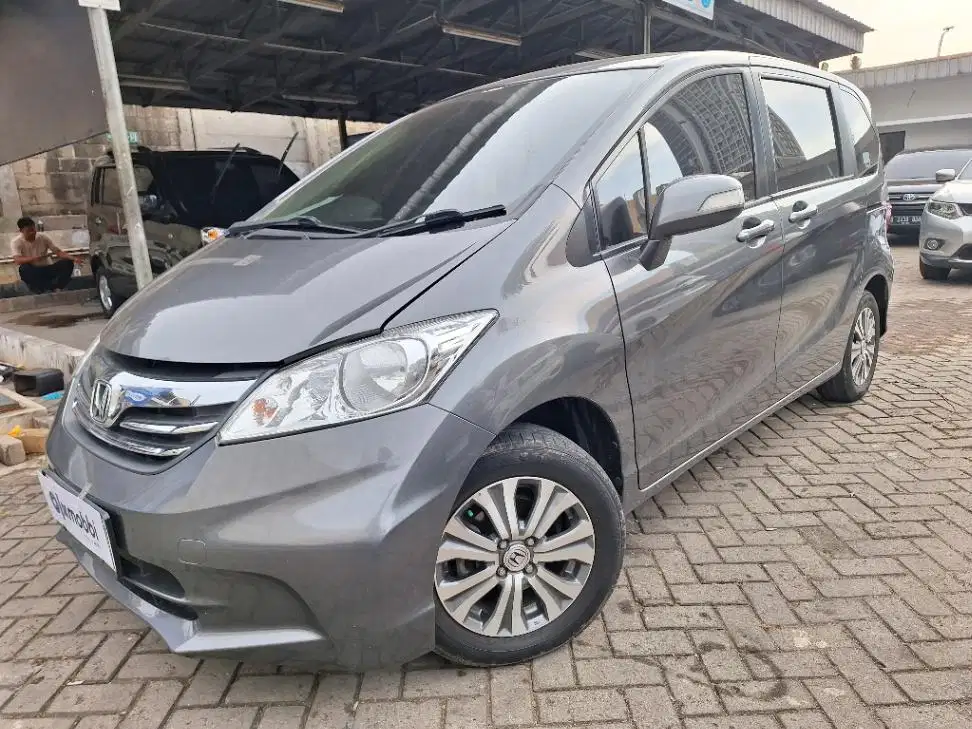 DP Murah Honda Freed  1.5 S Bensin-AT 2013