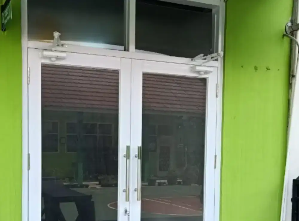 Pasang Pintu Kusen Jendela Aluminium Untuk Rumah Toko Gedung Kantor