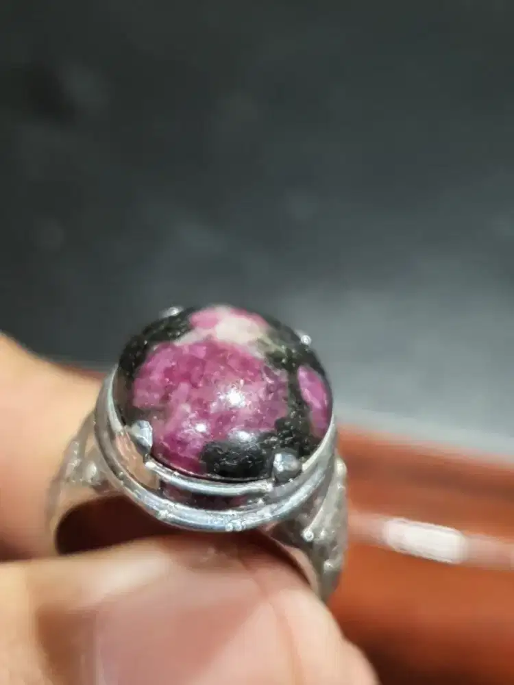 Cincin Hadiah dari K.H. Muhammad Zaini bin Abdul Ghani Al-Banjari