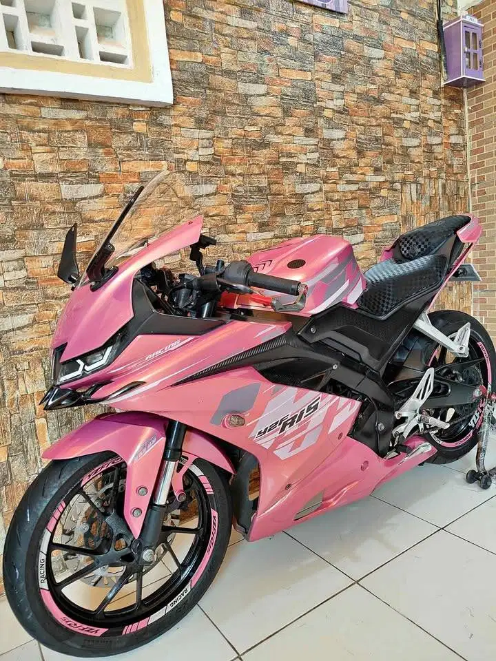 Yamaha R15 V3 2017