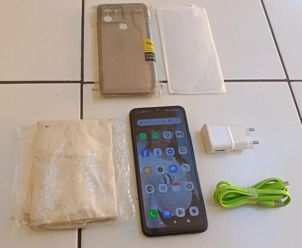 Redmi A2 (2023)
Ram 5gb (3gb+2gb)
Rom 32gb
Black Edition