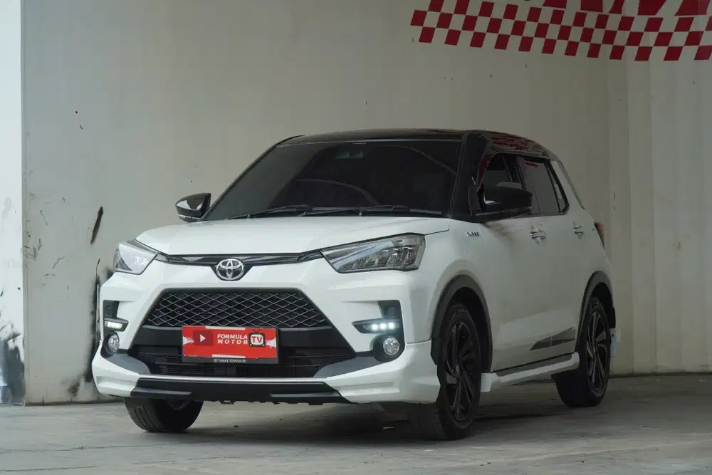 Toyota Raize GR TSS Twotone At 2021 Putih