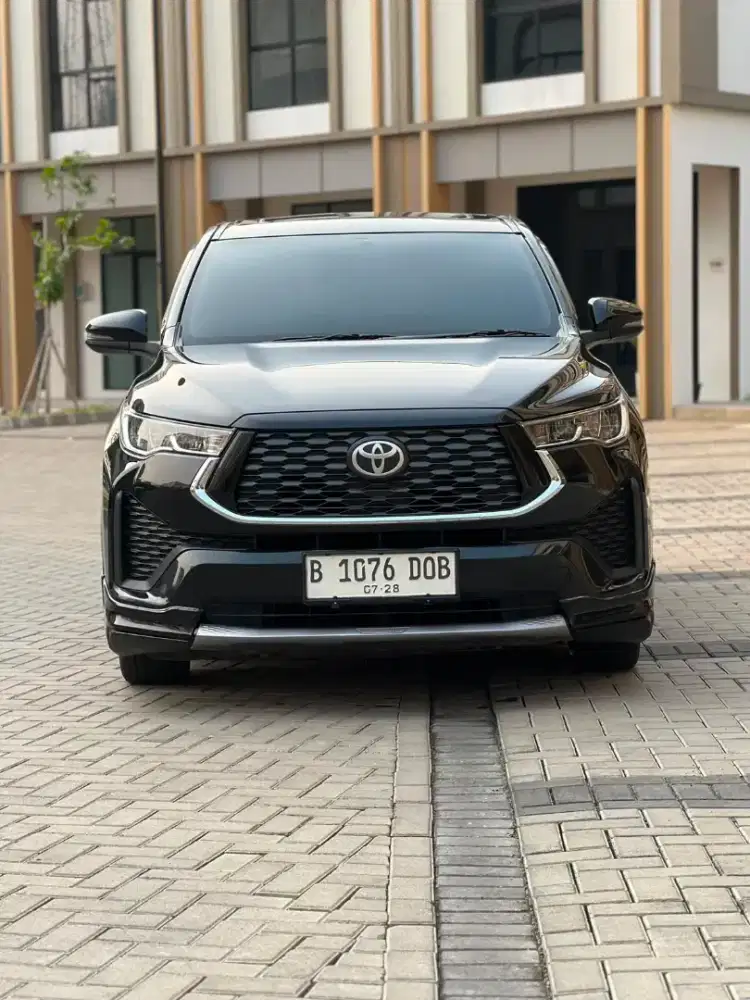 INNOVA ZENIX 2.0 V HYBRID 2023