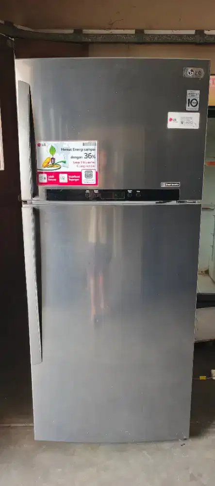 Lemari es jumbo inverter