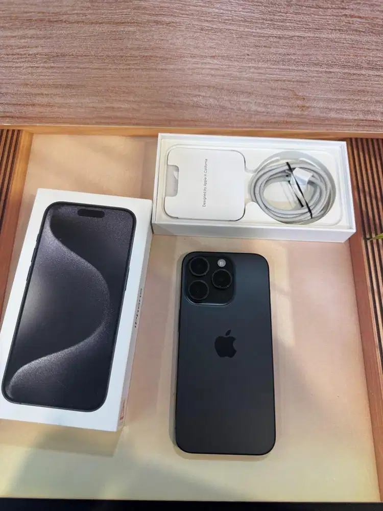 iPhone 15 Pro 256GB Black ibox lengkap ori