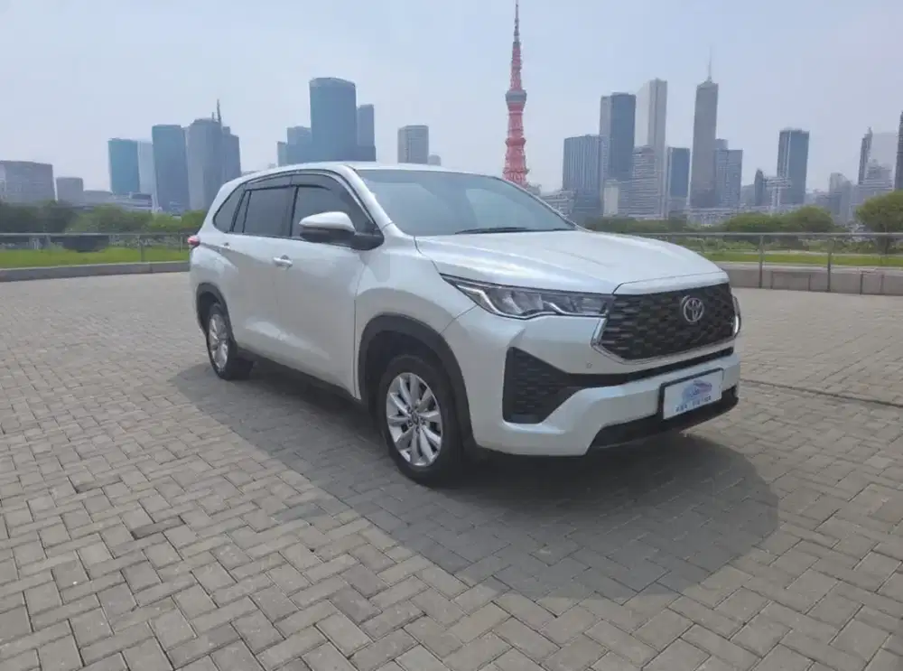 TOYOTA INNOVA ZENIQ V AT 2022