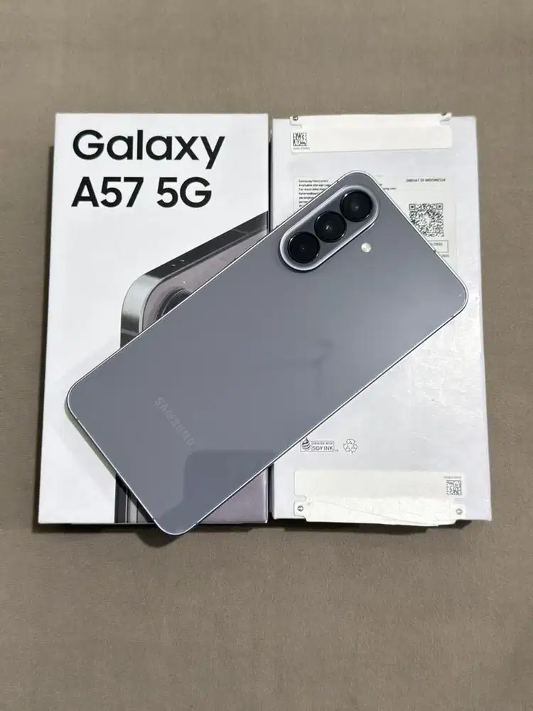 Samsung A57 5G 8/256 like new