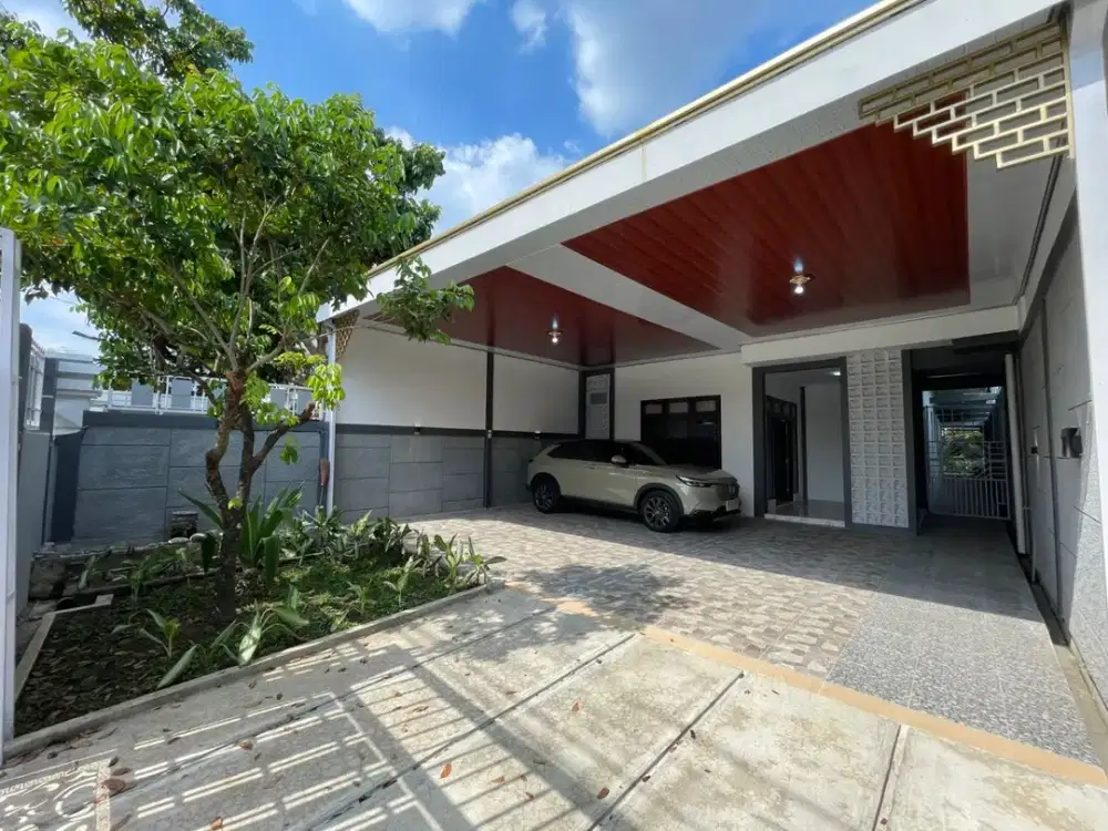 Dijual rumah luas dengan halaman belakang luas lokasi timoho dekat balaikota yogyakarta