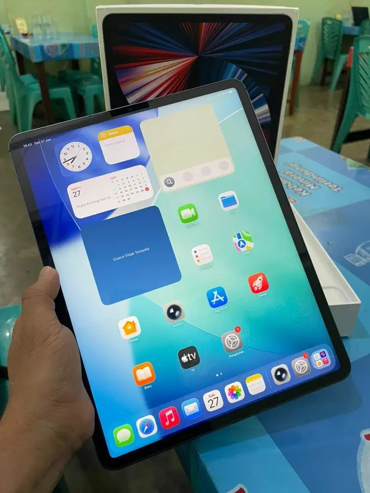 IPad PRO M1 (Gen5) 256GB 12.9Inch Cellular ( Resmi iBox )