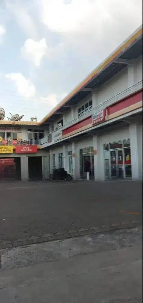 Dijual Bangunan Komersial Area Ex SPBU Surabaya Timur Raya Kalijudan