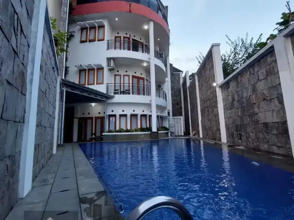 Rumah 4Lantai Fasilitas Kolam Renang Area Dago Sayap Ir. H. Djuanda Bandung