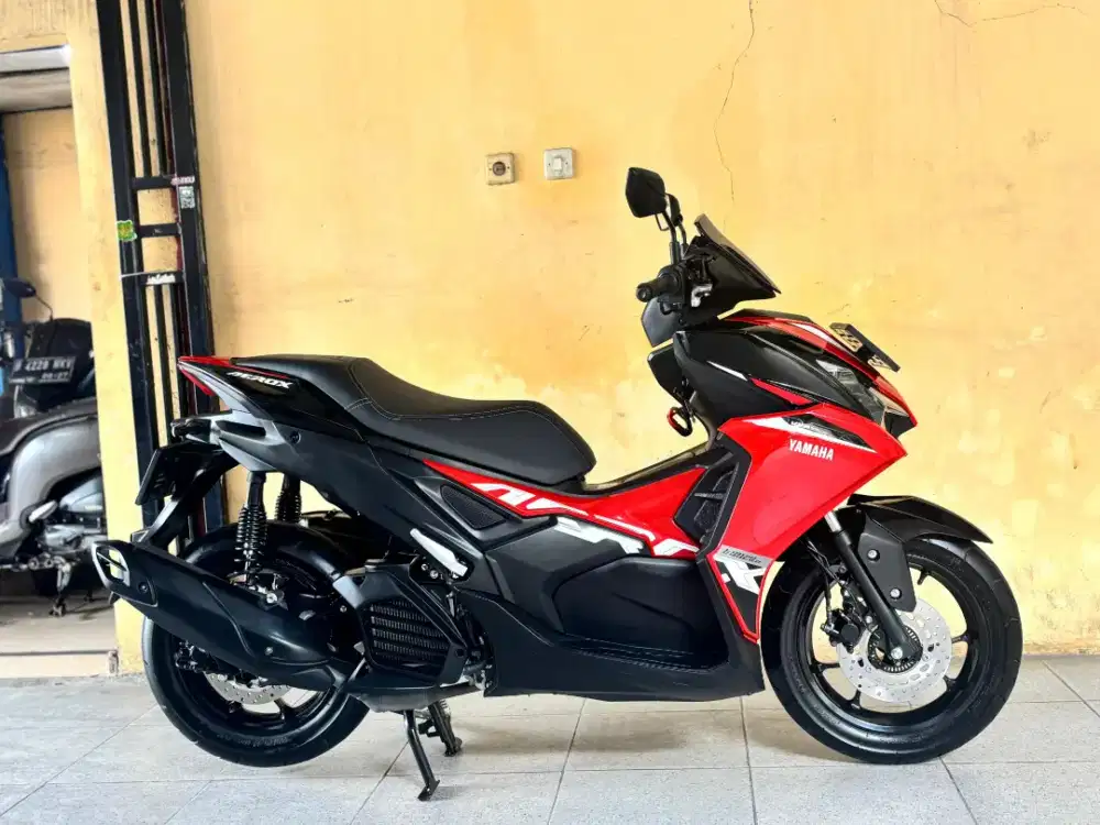 KM 700 Yamaha Aerox Alfa 2025 like New