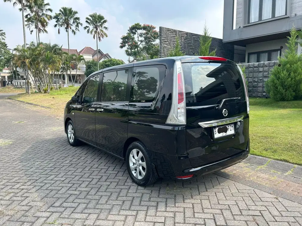 Nissan Serena 2013 Bensin