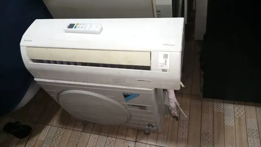 AC Daikin thailand 3/4 pk ori
