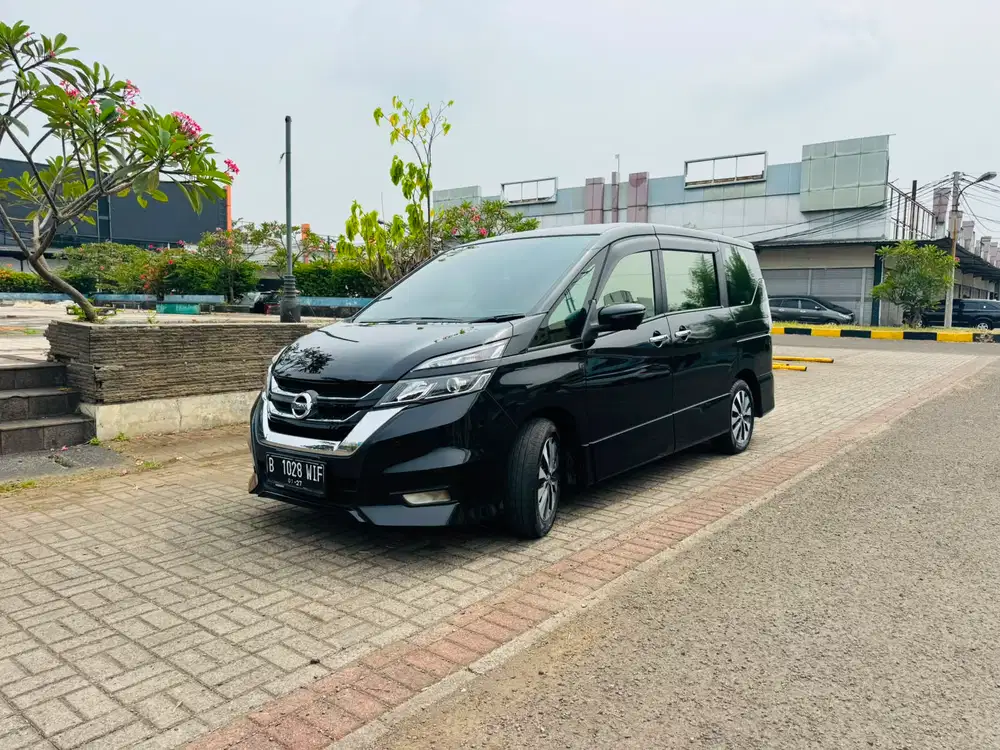 Nissan Serena Highway Star 2021 Automatic 2.0cc Antik