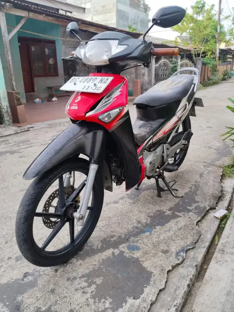 Jual motor seken supra x 2005 pajak edop