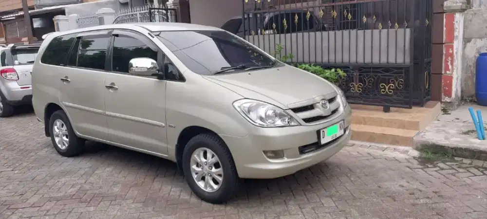 Innova Manual 2008 G