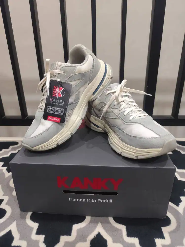 Dijual Sepatu Kanky Klasik Roadstar Grey size 44