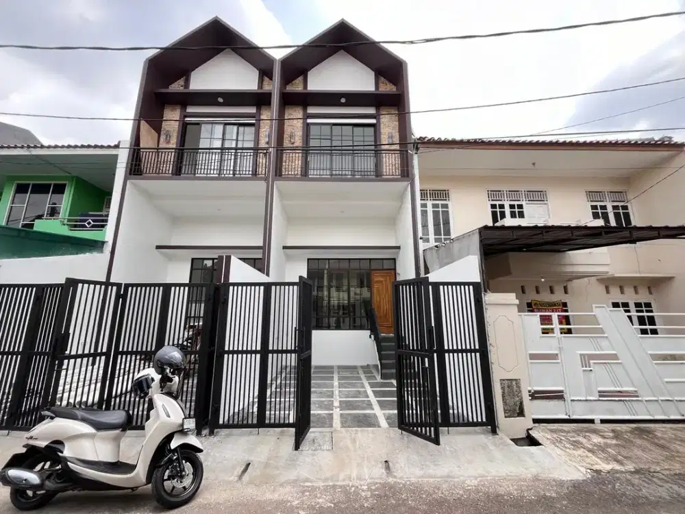 Rumah Modern 3 Lantai Harga Terjangkau di Jakarta Timur