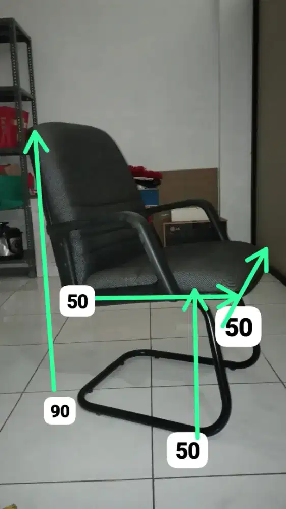 KURSI KANTOR BEKAS TANPA RODA