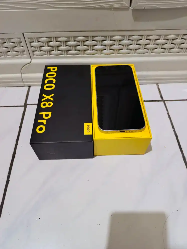 poco x8 pro 8/512