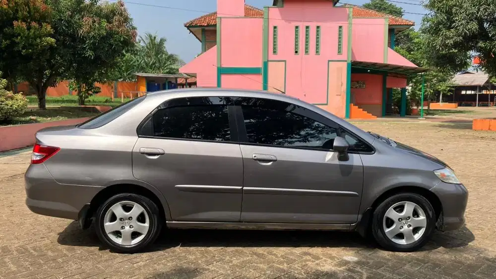 Honda City Idsi AT