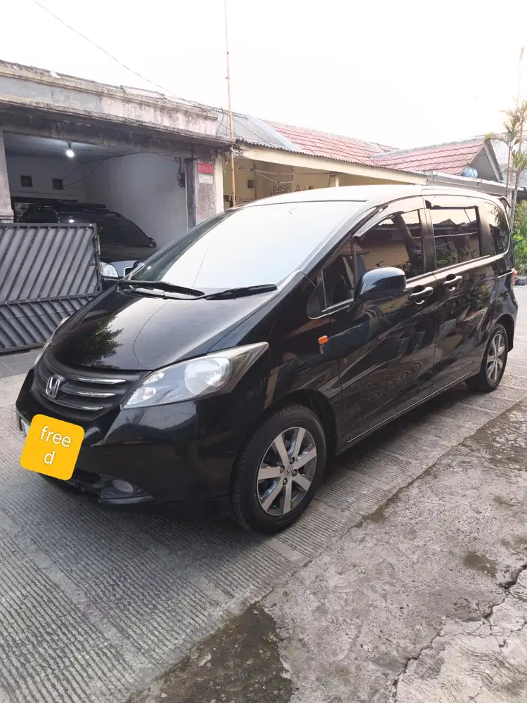 Honda Freed 2009 Bensin
