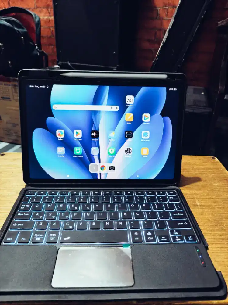 Redmi Pad 2 11 + Keyboard - Kondisi Mulus