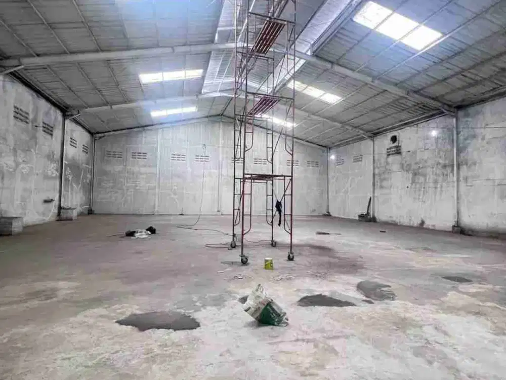 Disewakan Gudang di Kavling DPR, cipondoh, tangerang.