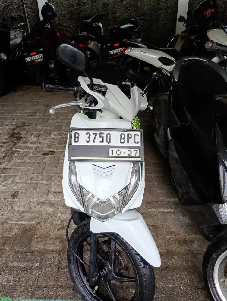 Di Kepoin aja tuh..
