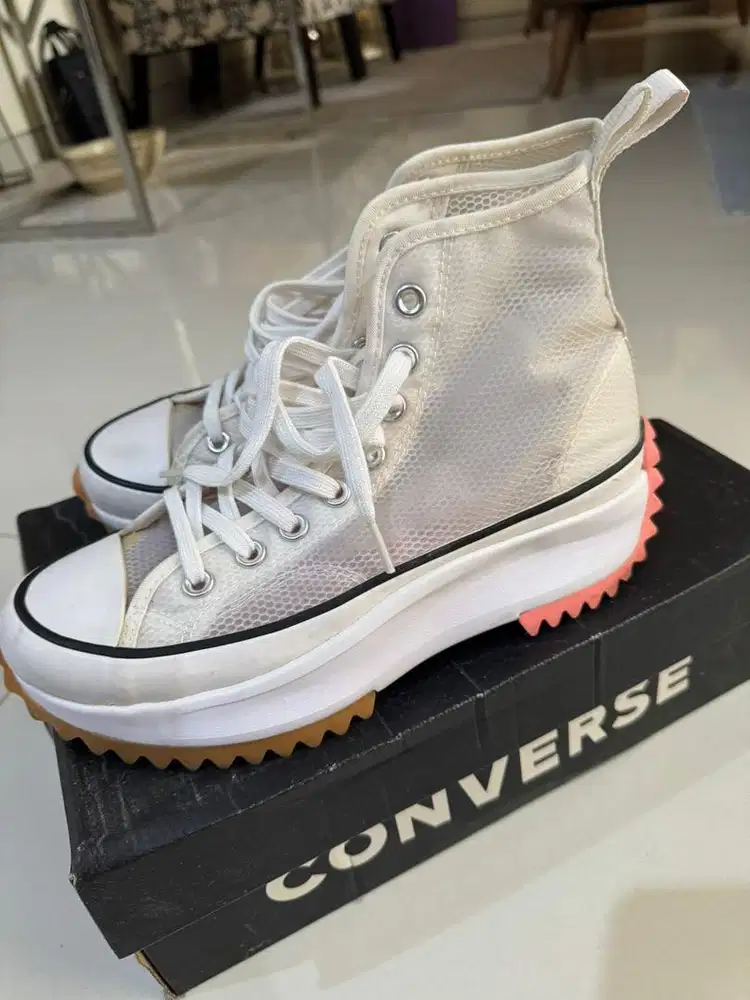 Dijual sepatu converse