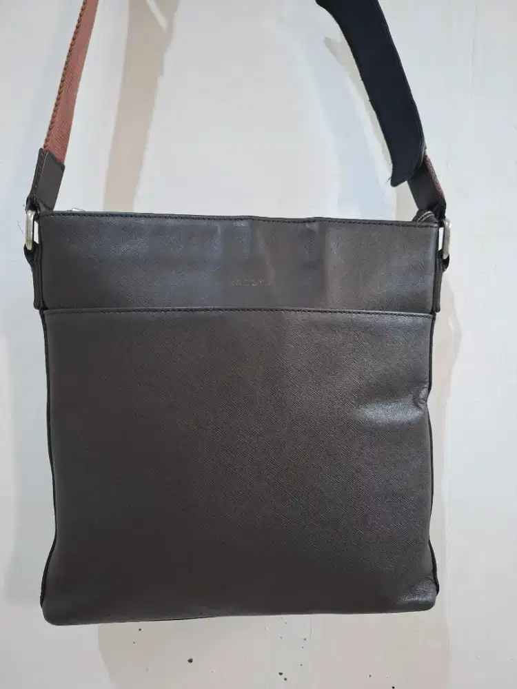 TAS SELEMPANG HAZZYS ORIGINAL KULIT ASLI