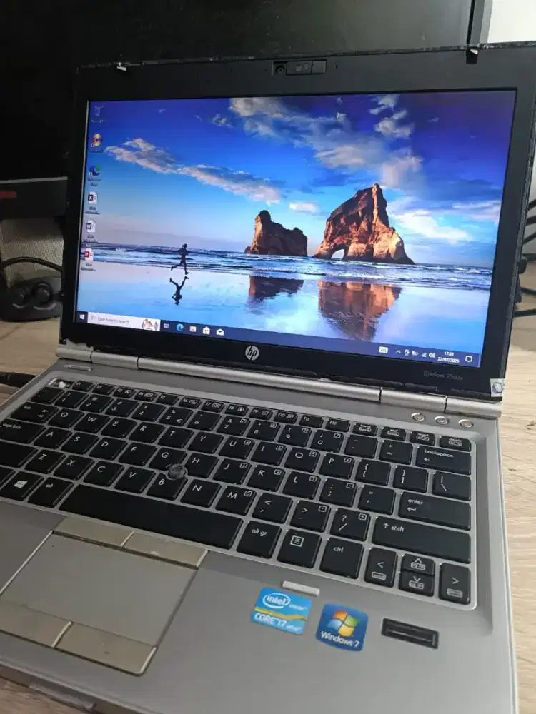Elitebook 8470 by HP | Intel Core i5 8GB/500GB 14 Silver