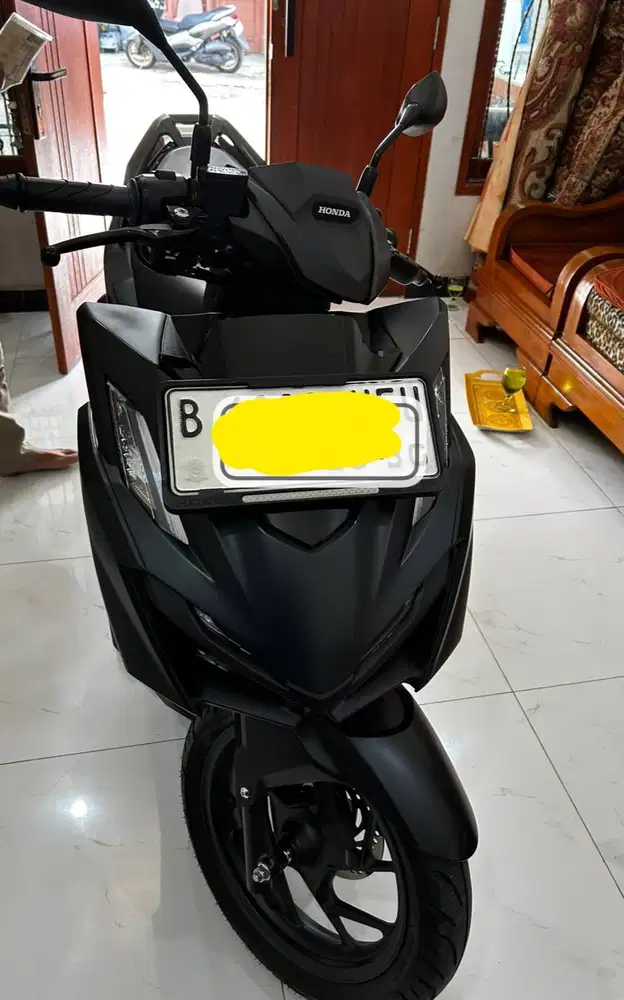 (Antik) Honda Vario 160 Cbs Kilometer 4 Rb Seperti baru